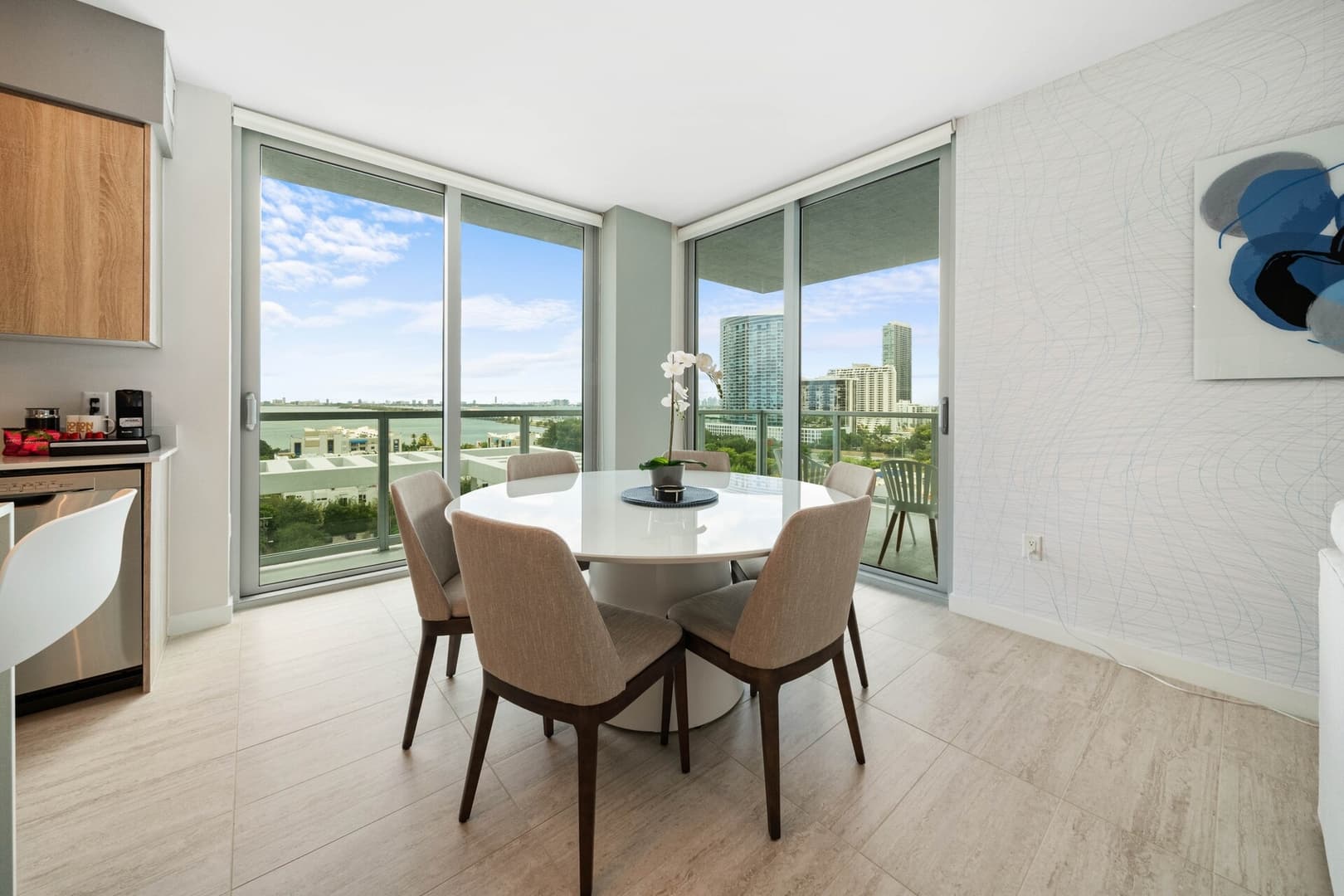 2-Bedroom Suite at Quadro Brickell