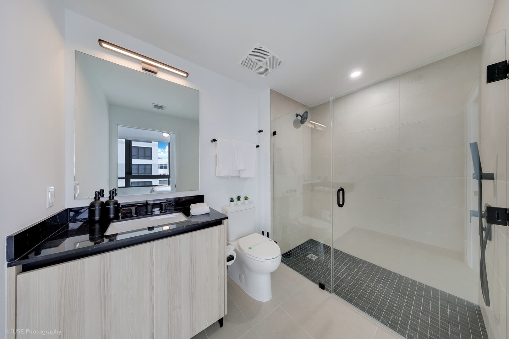 2-Bedroom Suite at District 225 Brickell