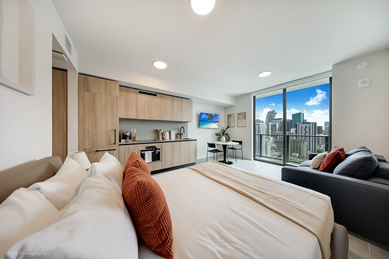 Studio at 501 Collins Miami Beach