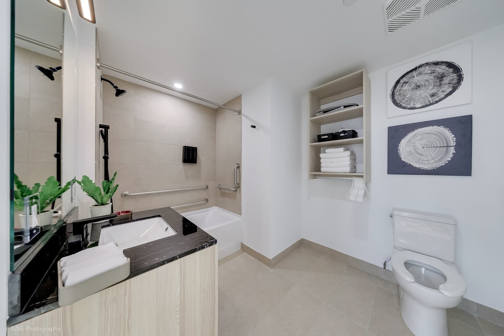 1-Bedroom Suite at District 225 Brickell