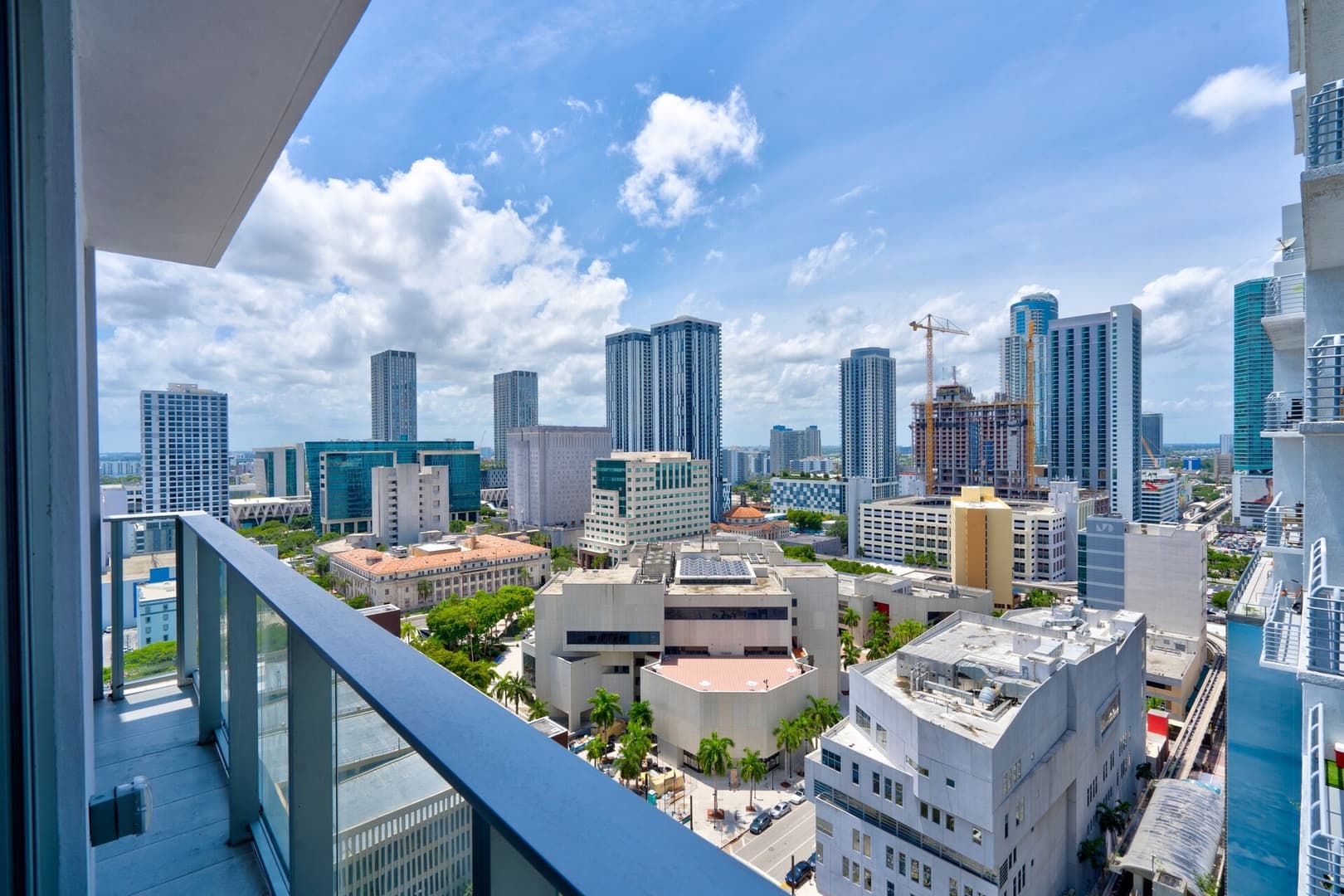 Bayside · 2-Bedroom Suite at YOTEL Miami