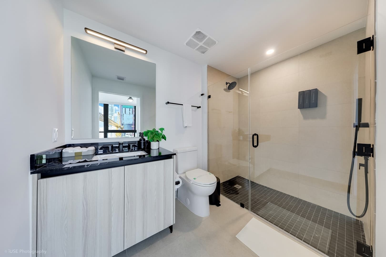 2-Bedroom Suite at District 225 Brickell