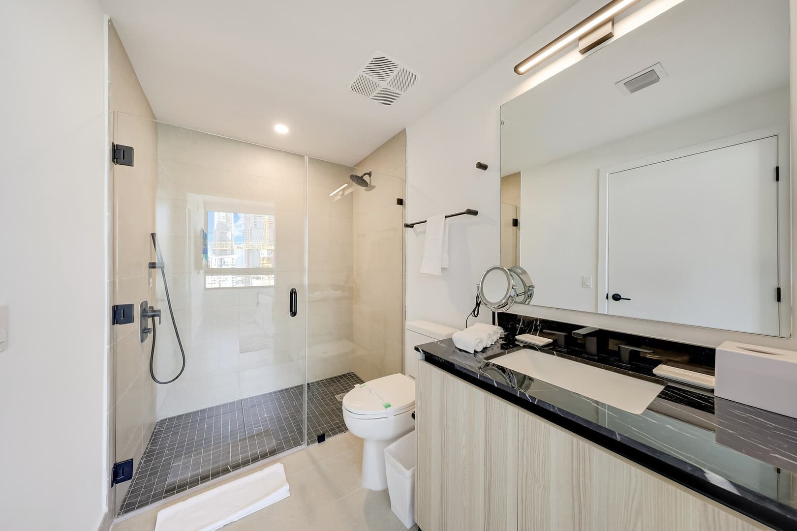 1-Bedroom Suite at District 225 Brickell