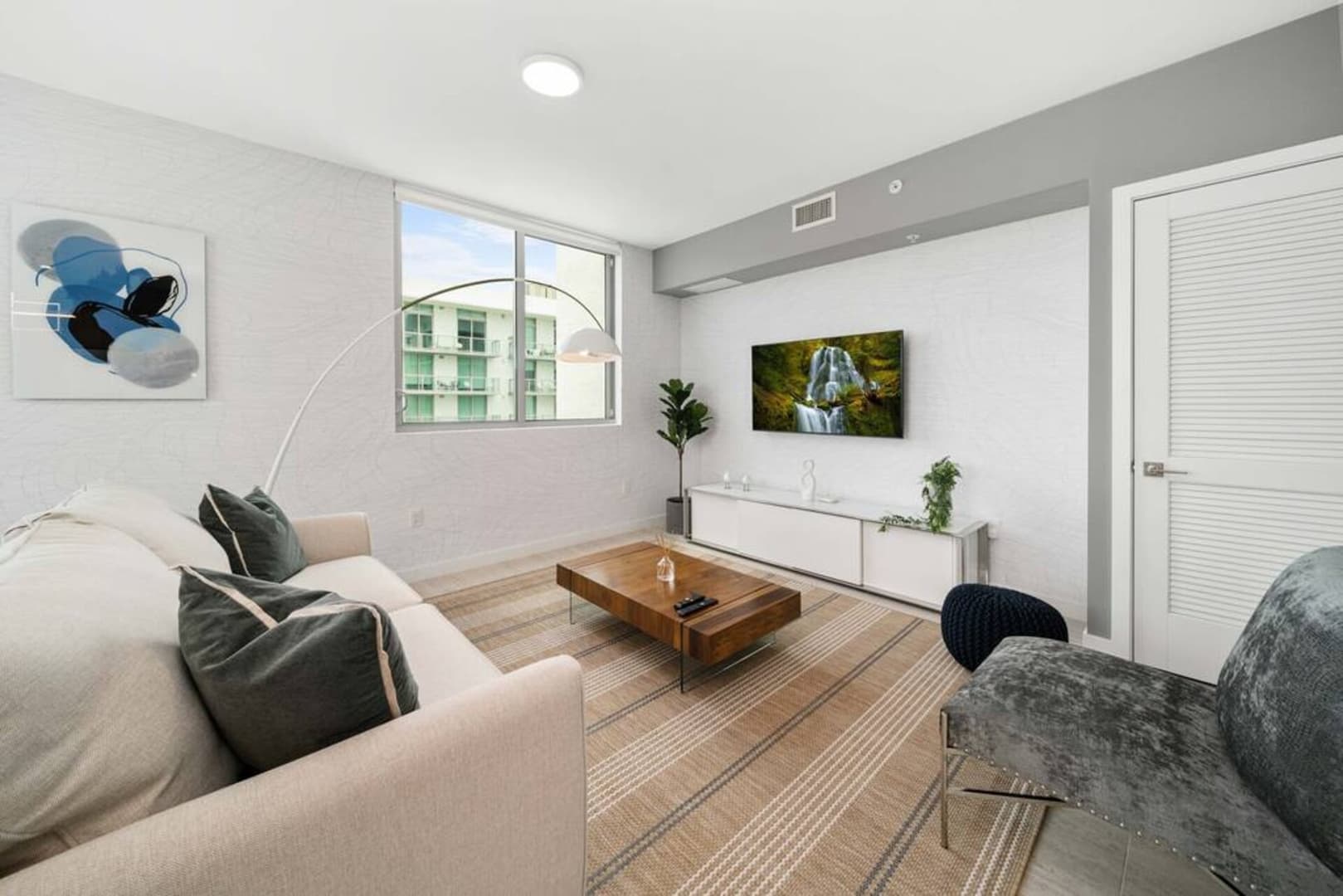 2-Bedroom Suite at Quadro Brickell