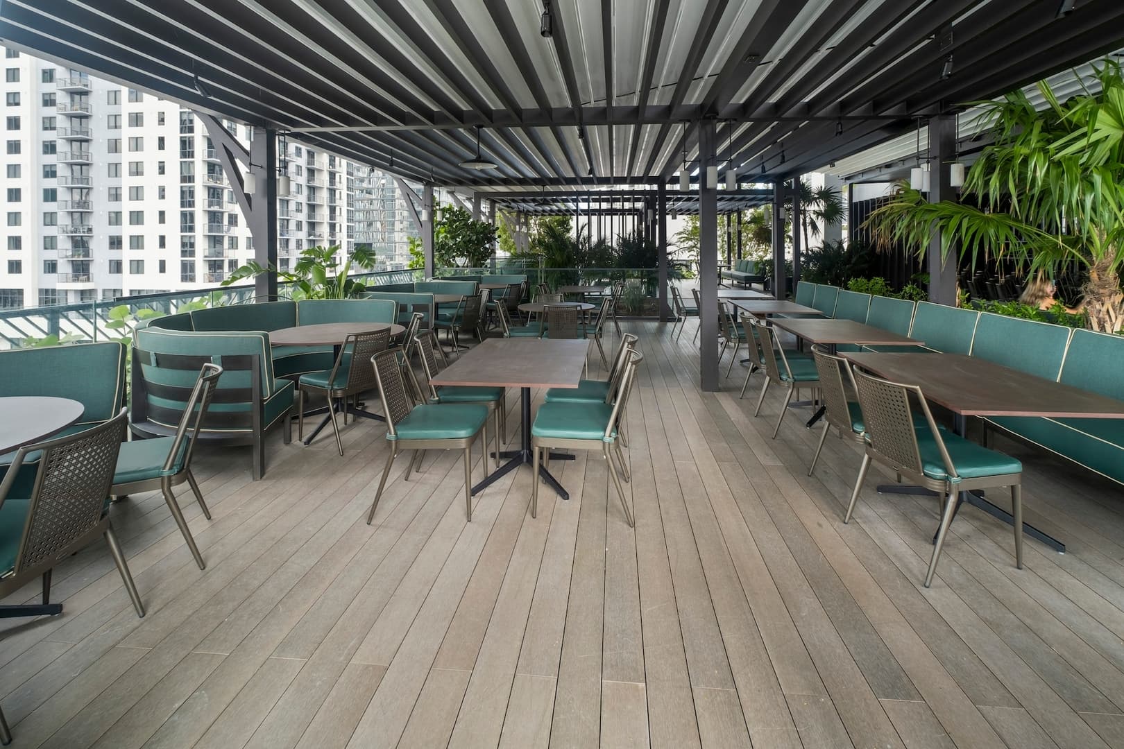 1-Bedroom Suite at NATIIVO Miami