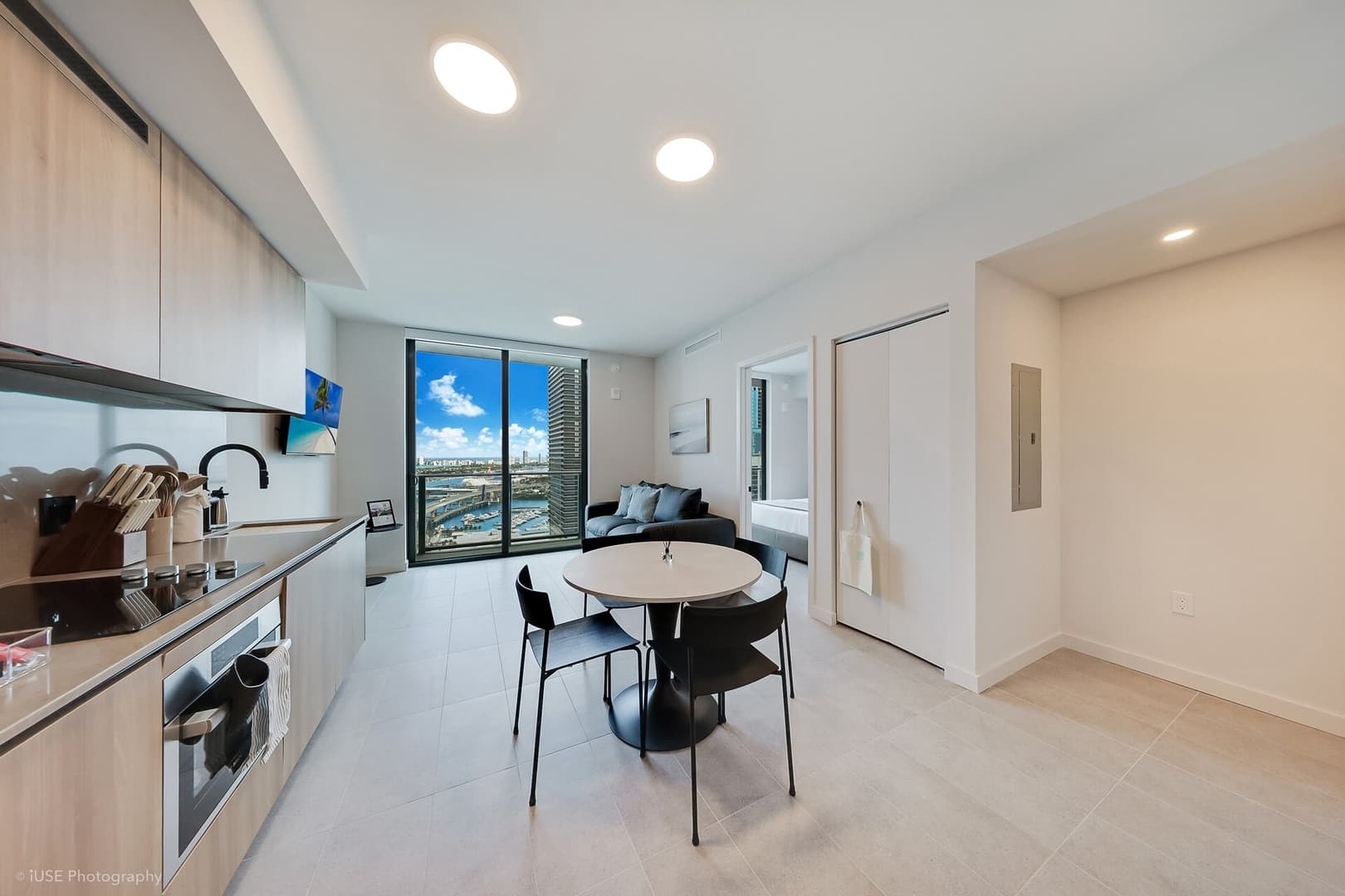 1-Bedroom Suite at 501 Collins Miami Beach