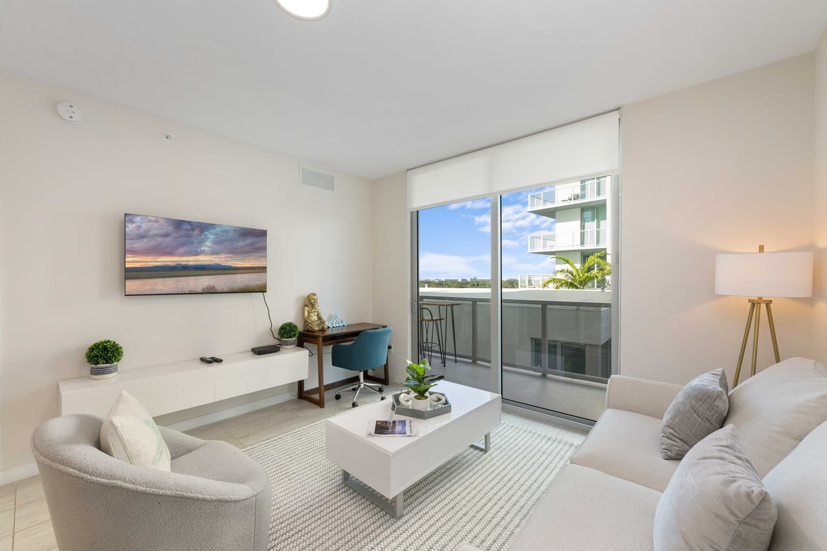 1-Bedroom Suite at Quadro Brickell