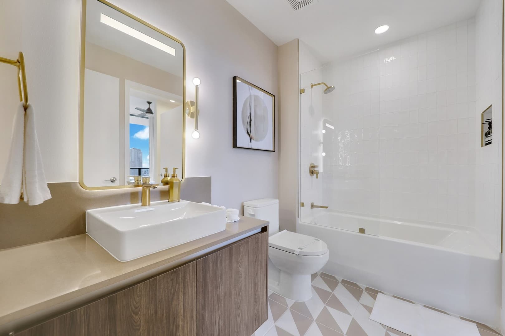 Penthouse · 1-Bedroom Suite at NATIIVO Miami