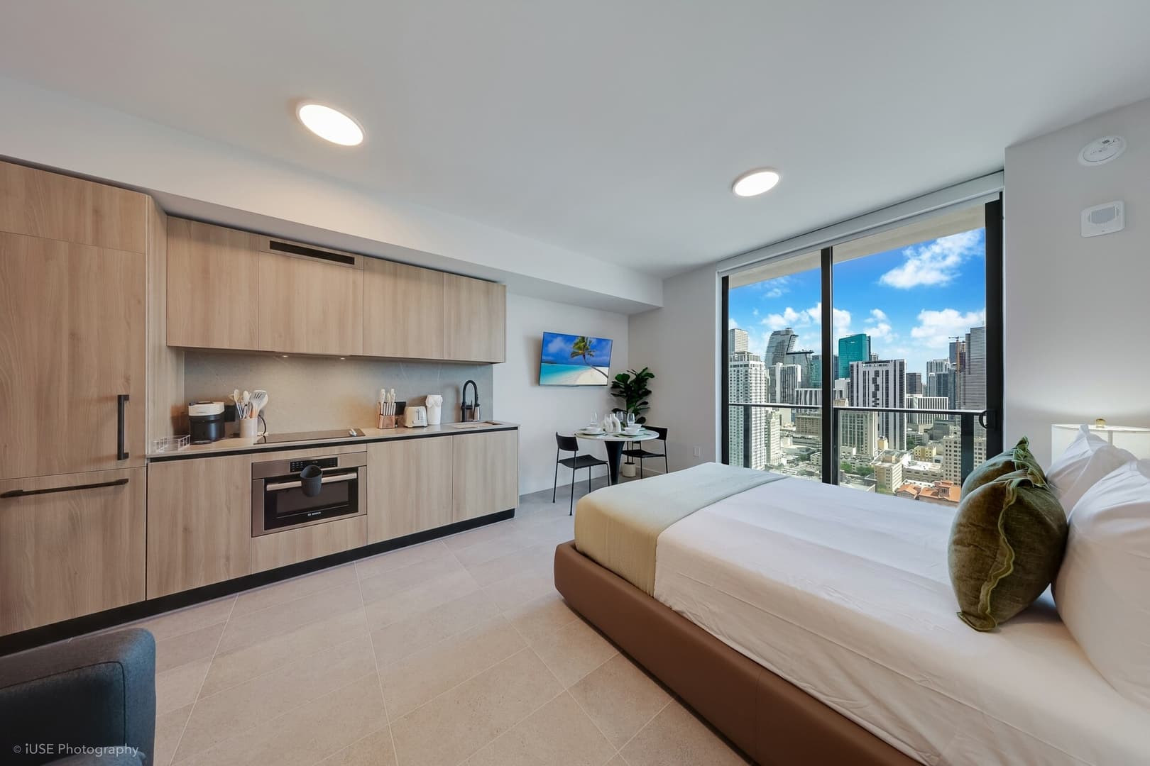 Studio at 501 Collins Miami Beach