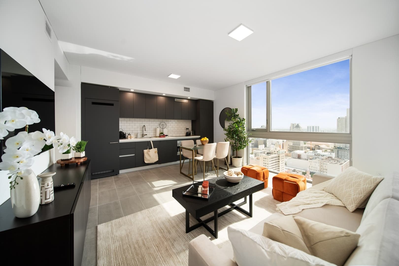 Penthouse · 2-Bedroom Suite at YOTEL Miami