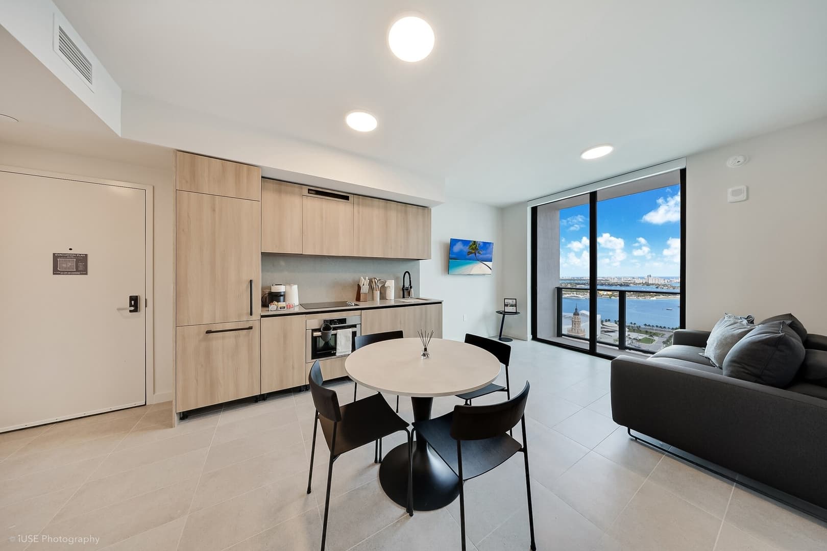 1-Bedroom Suite at 501 Collins Miami Beach