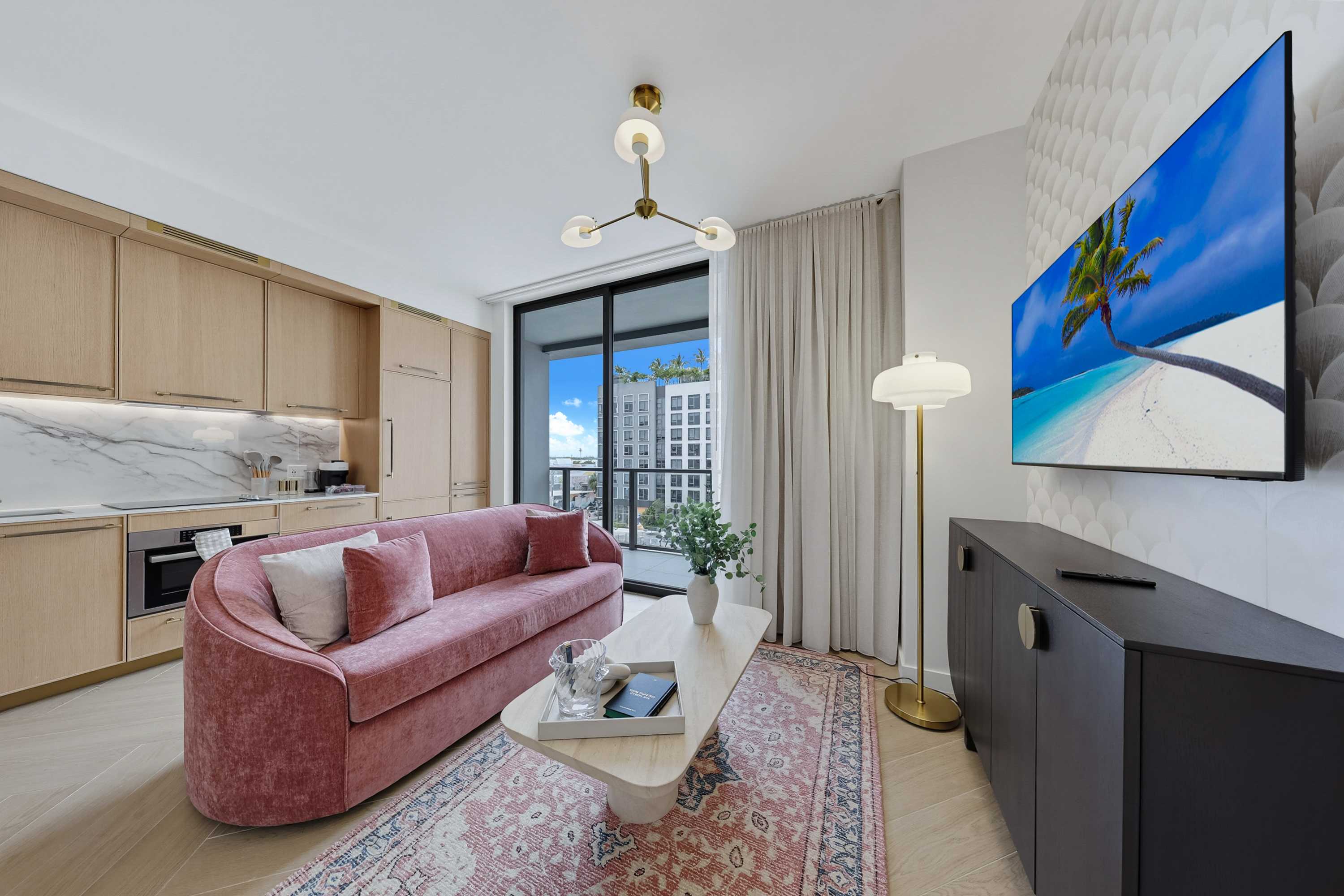 Wynwood Studio | Free Parkin + City Views