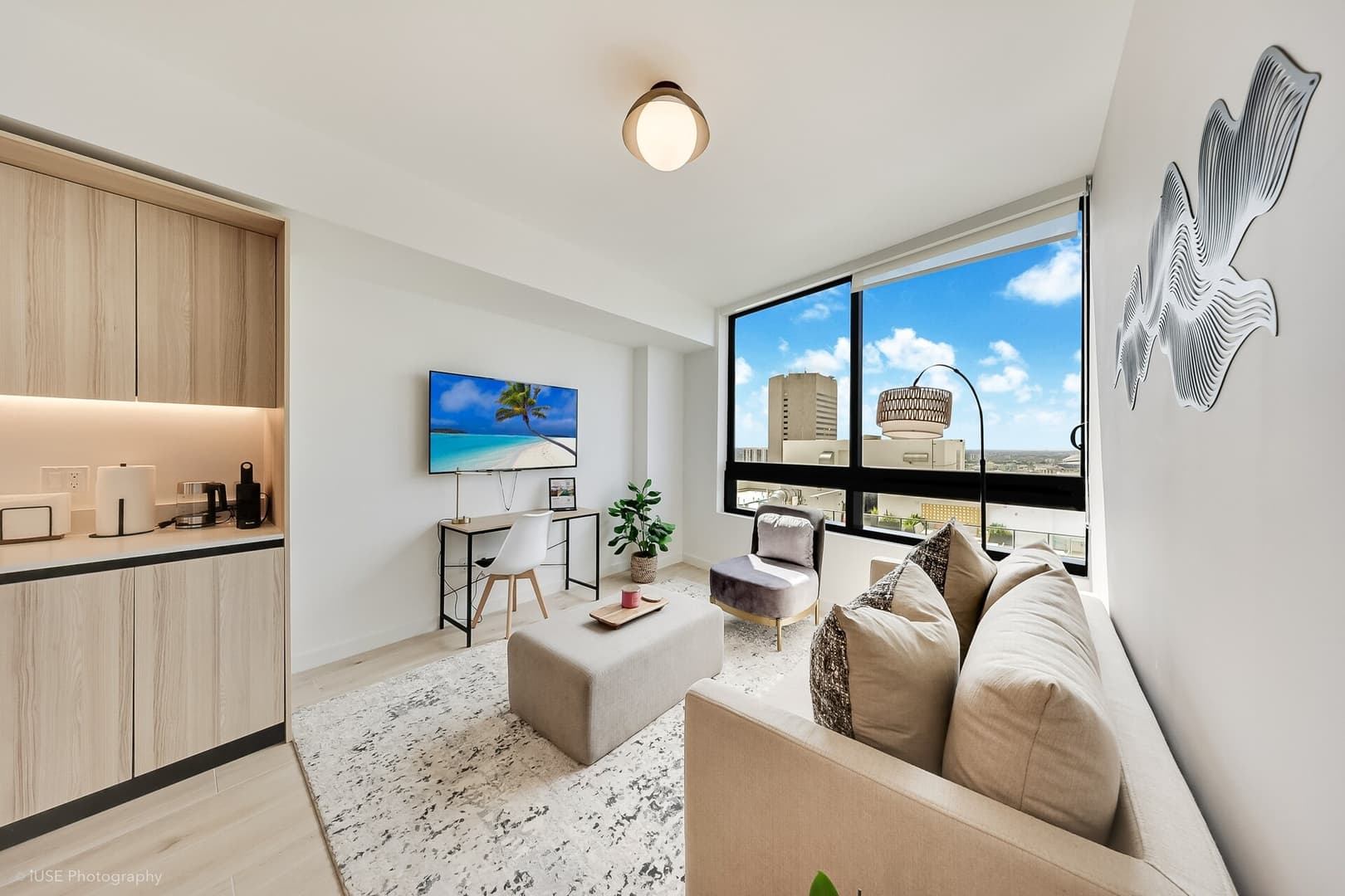 Modern Luxury 1BR|Floor-to-Ceiling Skyline Views
